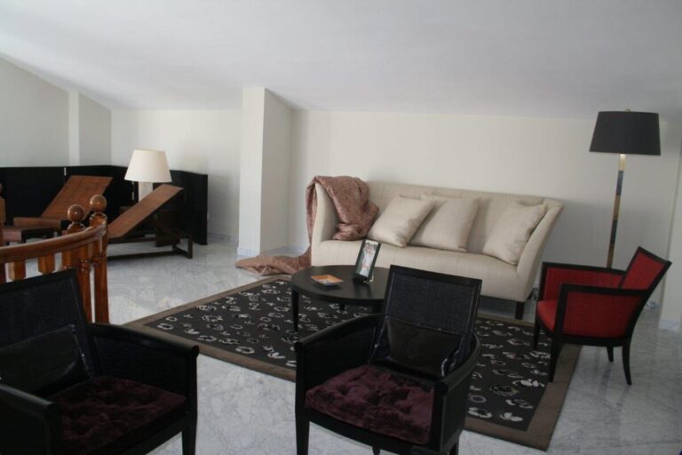 Copia-de-apartamentos-playas-del-duque-y-albatros-101-1200x800